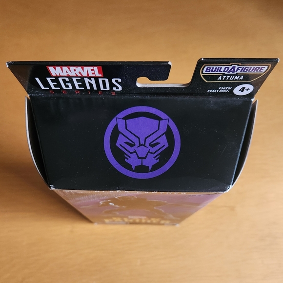 Marvel Legends Series Black Panther Action Figure  - Picture 5 of 11